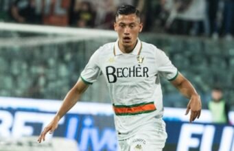 Leg 1 Final Play-off Venezia Tahan Imbang Cremonese 0-0. Jay Idzes Starter, Selangkah Lagi Promosi ke Serie A