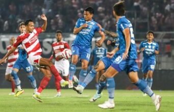 Persib Juara Liga 1 2023/2024 Bungkam Madura United