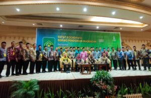 RAKOR BIDANG PENMAD KANWIL KEMENAG KALSEL HADIRKAN OMBUDSMAN DAN KEJATI