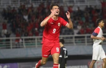 Cetak Gol di Depan Suporter Gelora Bung Tomo, Jens Raven Sempat Grogi Sampai Merinding