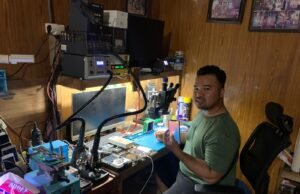 Layanan Service Handphone Rumahan Setara Bintang Lima