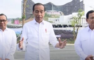 Jokowi Setop Teken Kebijakan Strategis, Serahkan Urusan ke Prabowo