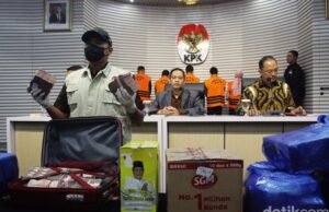 Total Rp 13 M Disita KPK, Diduga untuk Suap Gubernur Kalsel Sahbirin Noor