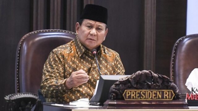 sidang-kabinet-paripurna-perdana-kabinet-merah-putih-7_169