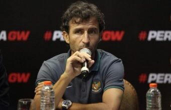 Luis Milla Beri Ucapan Selamat kepada Kluivert di Timnas: Semoga Sukses