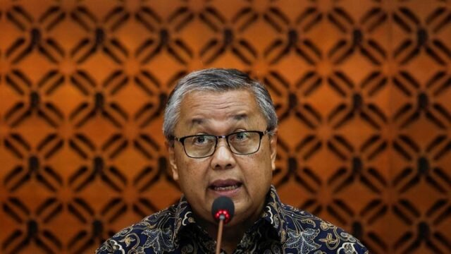 gubernur-bank-indonesia-perry-warjiyo-saat-menyampaikan-hasil-rapat-dewan-gubernur-bulan-januari-2025-dengan-cakupan-triwulana-1_169