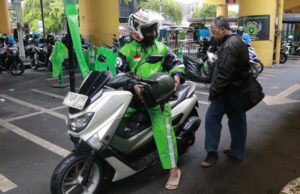 Pemerintah Diminta Turun Tangan, Kisruh 30% Potongan Aplikasi Ojol