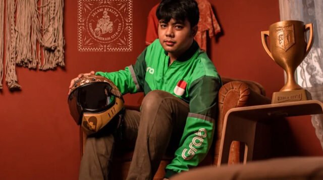Asep Supriadi Luncurkan Jersey, Keuntungan Disalurkan untuk Sekolah Sepak Bola Gratis. Foto Dok Instagram @asepaskeni Asep Supriadi Luncurkan Jersey, Keuntungan Disalurkan untuk Sekolah Sepak Bola Gratis. Foto Dok Instagram @asepaskeni