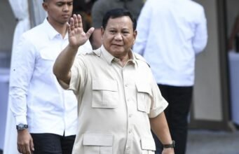 Prabowo Instruksikan Kepala Daerah Pangkas Jumlah Tim dan Uang Honor
