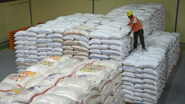 stok-beras-bulog-2-juta-ton-jamin-kebutuhan-hingga-akhir-tahun-1_169