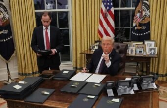 Trump Setop Bantuan Luar Negeri Sampai RI Tolak Relokasi Warga Gaza