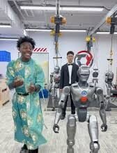 iShowSpeed Tampil Aksi Backflip dan Dance Bareng Robot, Bikin Netizen Heboh