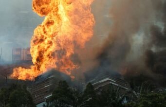 Ledakan Pipa Gas di Selangor, Malaysia, Sebabkan 112 Orang Terluka