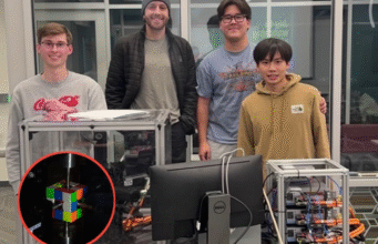 Robot Ini Pecahkan Rubik dalam 0,103 Detik Lebih Cepat dari Kedipan Mata