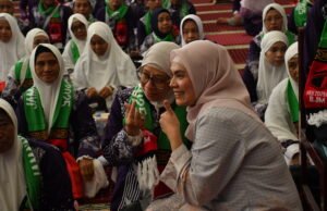 Wawali Hj. Ananda Lepas Keberangkatan 416 Jamaah Haji Kloter Pertama Kota Banjarmasin