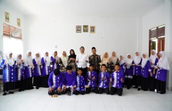 MTsN 2 Kota Banjarmasin Gelar Pelatihan Kehumasan untuk Siswa dan Guru