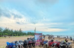 Touring Penuh Makna, CBR Banjarmasin Gas ke Pantai Batakan Baru