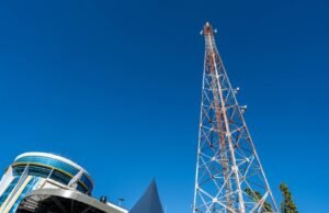 Indosat Tebar Gebrakan! Untung Triliunan dan Luncurkan Pusat AI di Ujung Timur RI