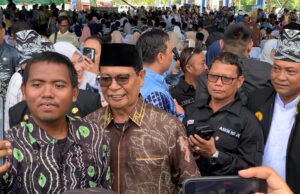 Lama Menghilang, Paman Birin Muncul Lagi: Warga Berebut Foto di Acara HUT Kalsel Ke-75