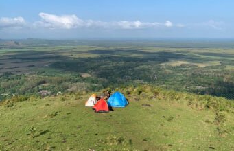 Bukit Sapu Angin, Surga Tersembunyi Gen Z di Tanah Laut Bukit Sapu Angin. Foto Dok Elma