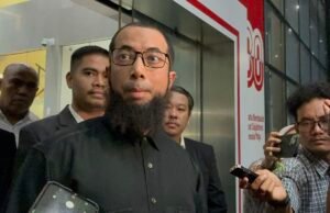 KPK Terima Pengembalian Uang dari Pemilik PT Zahra Oto Mandiri dalam Kasus Kuota Haji Tambahan Direktur/Pemilik PT Zahra Oto Mandiri (Uhud Tour) Ustaz Khalid Zeed Abdullah Basalamah telah rampung diperiksa Komisi Pemberantasan Korupsi (KPK) di Gedung Merah Putih, Jakarta, Selasa (9/9/2025).(KOMPAS.com/HARYANTI PUSPA SARI )