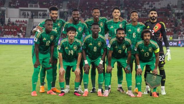 Starting XI Timnas Arab Saudi pada laga lanjutan putaran ketiga Grup C Kualifikasi Piala Dunia 2026 melawan Timnas Indonesia di Stadion Utama Gelora Bung Karno (SUGBK), Senayan, Jakarta, Selasa (19/11/2024). (Bola.com/Abdul Aziz) Starting XI Timnas Arab Saudi pada laga lanjutan putaran ketiga Grup C Kualifikasi Piala Dunia 2026 melawan Timnas Indonesia di Stadion Utama Gelora Bung Karno (SUGBK), Senayan, Jakarta, Selasa (19/11/2024). (Bola.com/Abdul Aziz)