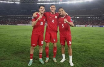 Trio Tembok Garuda: Hubner, Ridho, dan Idzes, Kombinasi Emas di Lini Belakang Timnas Indonesia Justin Hubner, Jay Idzes, dan Rizky Ridho