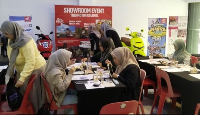 Trio Motor Kolonel Gelar Workshop Eau de Parfum