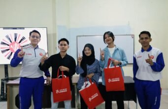 PT Trio Motor Edukasi Safety Riding Bersama BEM FEKON Universitas Lambung Mangkurat PT Trio Motor Edukasi Safety Riding Bersama BEM FEKON Universitas Lambung Mangkurat