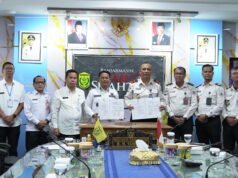 Pemkot Banjarmasin Gandeng Ruang Guru, Siapkan Siswa SD dan SMP Hadapi Tes Kemampuan Akademik penandatanganan Nota Kesepakatan (MoU) dan Perjanjian Kerja Sama (PKS) bersama Balai Pemasyarakatan Kelas I Banjarmasin serta PT Ruang Raya Indonesia (Ruang Guru), Rabu (21/1/2026), di Ruang Rapat Wali Kota Banjarmasin.