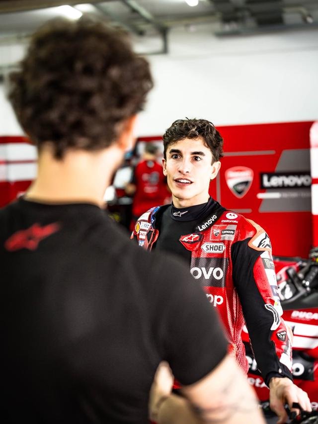 Marc Marquez saat mengikuti tes pramusim MotoGP Sepang 2026. (X/Ducati)