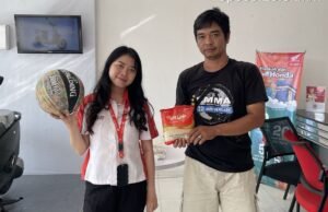 Honda Satrio Biru Motor Gelar Showroom Event Shoot & Win, Konsumen Banjir Hadiah Sembako Konsumen Antusias Ikuti Showroom Event “Shoot & Win” di Honda Satrio Biru Motor. Foto Dok Istimewa