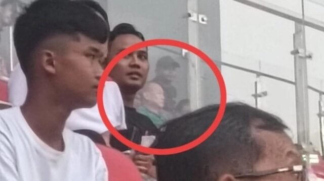 Terlihat sosok Johar Lin Eng terlihat di laga puncak Liga 4 Jawa Tengah. [Istimewa]