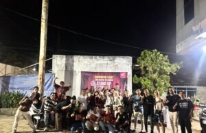 Stand Up Comedy Ramaikan Showroom Honda Trio Motor Pelaihari, Hadirkan Hiburan Segar bagi Konsumen Stand Up Comedy Ramaikan Showroom Honda Trio Motor Pelaihari, Hadirkan Hiburan Segar bagi Konsumen. Foto Dok Trio Motor