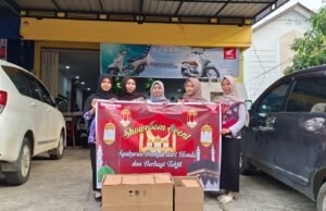 Tebar Kebaikan di Bulan Ramadan, Honda Saudara Motor Gelar Syukuran dan Berbagi Takjil Tebar Kebaikan di Bulan Ramadan, Honda Saudara Motor Gelar Syukuran dan Berbagi Takjil. Foto Dok Trio Motor
