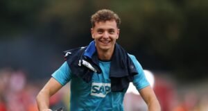 Barcelona Pantau Fisnik Asllani: Striker Tajam Bundesliga yang Terang-terangan Pilih Barca Barcelona Bidik Fisnik Asllani untuk Regenerasi Lini Depan