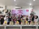 Delima Motor Sutoyo Hadirkan Workshop Kreatif Gantungan Kunci Cermin di Banjarmasin Kreativitas Mengalir, Pengunjung Antusias Ikuti Workshop Gantungan Kunci di Delima Motor. Foto Dok Istimewa