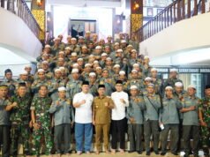 Perkuat Sinergi, Wali Kota Banjarmasin Buka Puasa Bersama 3 Pilar Kelurahan di Balai Kota Hangat di Balai Kota, 3 Pilar Kelurahan Buka Puasa Bareng Wali Kota Banjarmasin H M Yamin. Foto Dok Istimewa