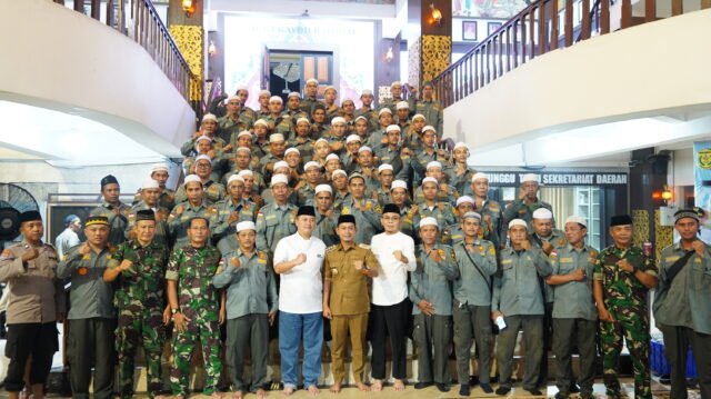 Hangat di Balai Kota, 3 Pilar Kelurahan Buka Puasa Bareng Wali Kota Banjarmasin H M Yamin. Foto Dok Istimewa Hangat di Balai Kota, 3 Pilar Kelurahan Buka Puasa Bareng Wali Kota Banjarmasin H M Yamin. Foto Dok Istimewa