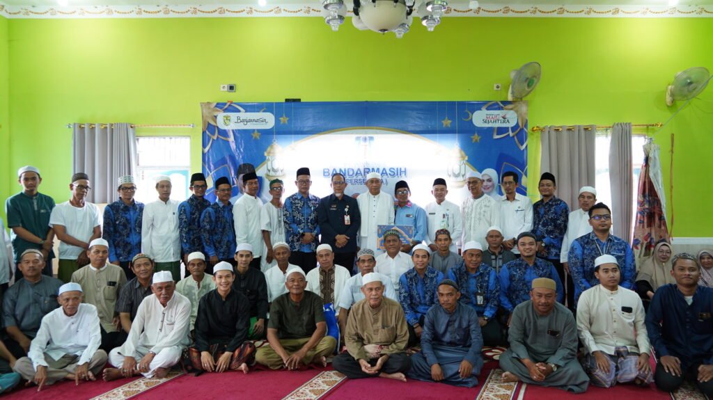 Serambi Surau Ramadan, PAM Bandarmasih Pererat Silaturahmi dengan Warga. Foto Dok Istimewa