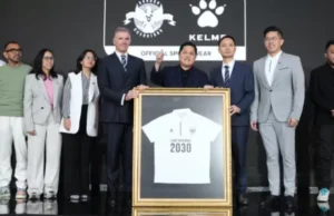Kelme Spill Tipis-Tipis Desain Anyar Jersey Timnas Indonesia Apparel olahraga asal Spanyol, Kelme, resmi bekerja sama dengan PSSI sebagai penyedia jersey Timnas Indonesia (Kemenpora)