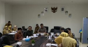 Lensa Foto DPRD Banjarmasin Edisi Februari 2026 PANSUS: Panitia Khusus (Pansus) DPRD Kota Banjarmasin melaksanakan rapat pembahasan Rancangan Peraturan Daerah ( Raperda) tentang Pengelolaan Kekayaan Intelektual bersama SKPD terkait