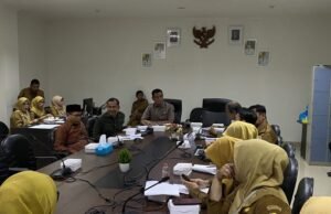 Lensa Foto DPRD Banjarmasin Edisi Februari 2026 PANSUS: Panitia Khusus (Pansus) DPRD Kota Banjarmasin melaksanakan rapat pembahasan Rancangan Peraturan Daerah ( Raperda) tentang Pengelolaan Kekayaan Intelektual bersama SKPD terkait