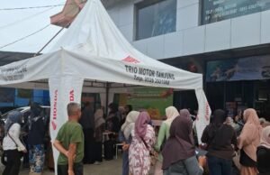Trio Motor Tanjung Gelar Tebus Sembako Murah untuk Pengguna Motor Honda Program Sembako Murah Honda Diserbu Warga, Bukti Kepedulian Nyata di Tanjung. Foto Dok Istimewa