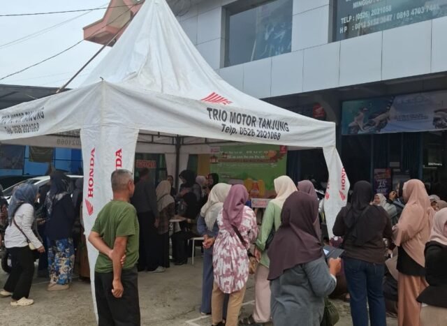 Program Sembako Murah Honda Diserbu Warga, Bukti Kepedulian Nyata di Tanjung. Foto Dok Istimewa