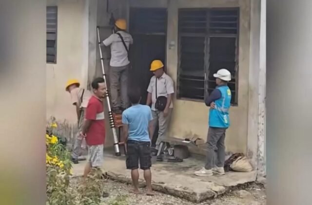 Kisah pasangan lansia di Nias viral setelah meteran listrik rumah mereka dicabut karena jarang membeli token listrik. (IG @folkkonoha)