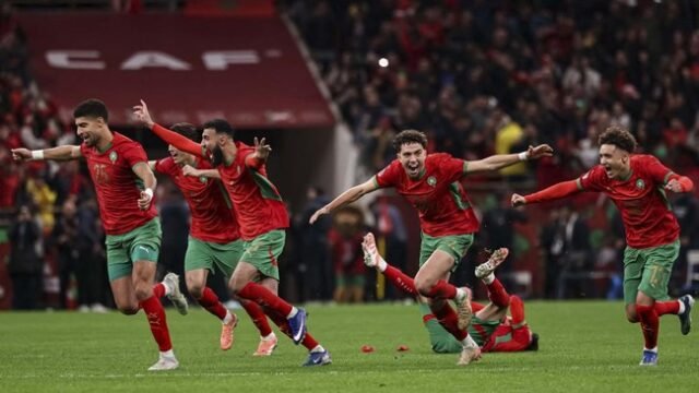 Selebrasi Maroko usai lolos ke final Piala Afrika 2025. (AFP/FRANCK FIFE)