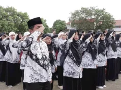 139 Guru Honorer di Parepare Belum Digaji 4 Bulan, Hanya Diminta Bersabar 139 Guru Honorer di Parepare Belum Digaji 4 Bulan, Hanya Diminta Bersabar