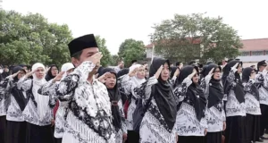 139 Guru Honorer di Parepare Belum Digaji 4 Bulan, Hanya Diminta Bersabar 139 Guru Honorer di Parepare Belum Digaji 4 Bulan, Hanya Diminta Bersabar