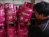 Harga LPG Pink di HST Melonjak, 5,5 Kg Tembus Rp135 Ribu akibat Distribusi Terganggu Harga LPG Pink di HST Melonjak, 5,5 Kg Tembus Rp135 Ribu akibat Distribusi Terganggu